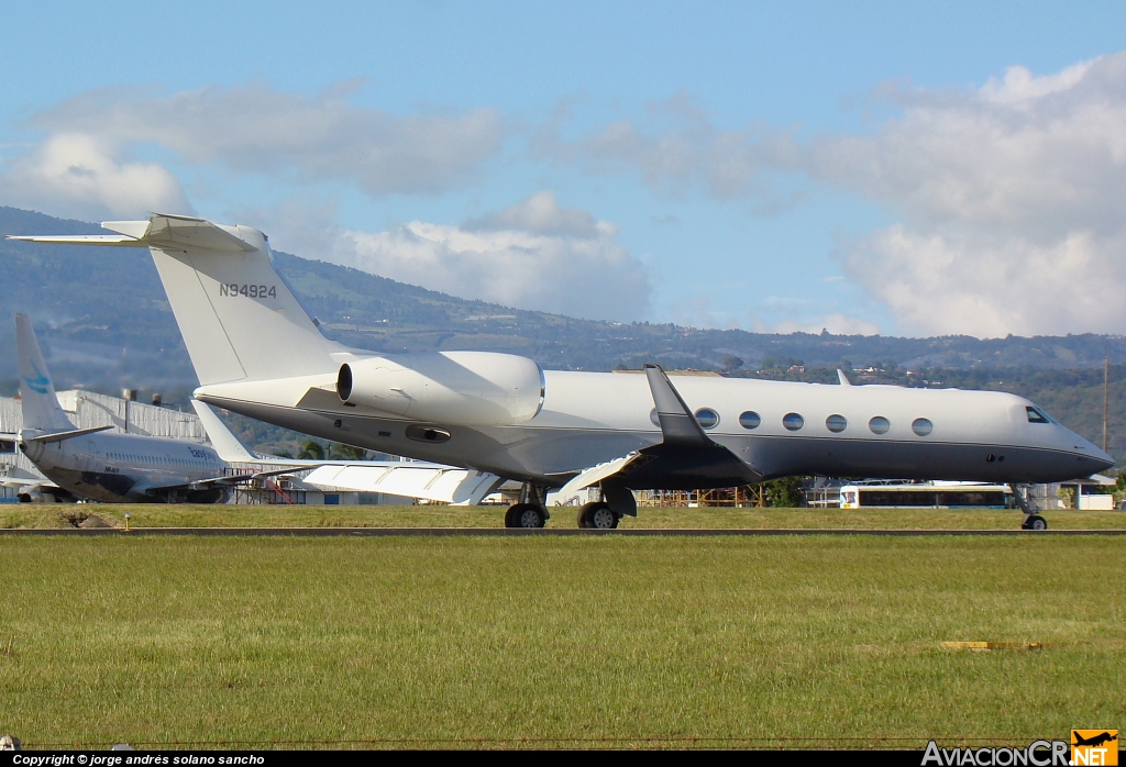 N94924 - Gulfstream Aerospace G-V-SP Gulfstream G550 - Privado