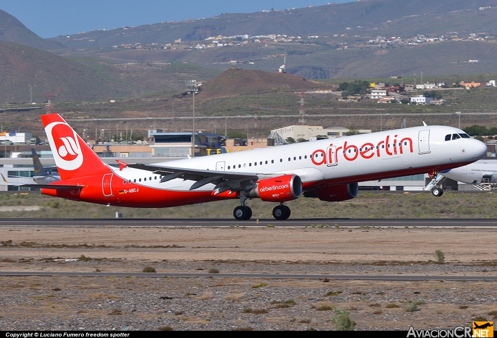 D-ABCJ - Airbus A321-211 - Air Berlin