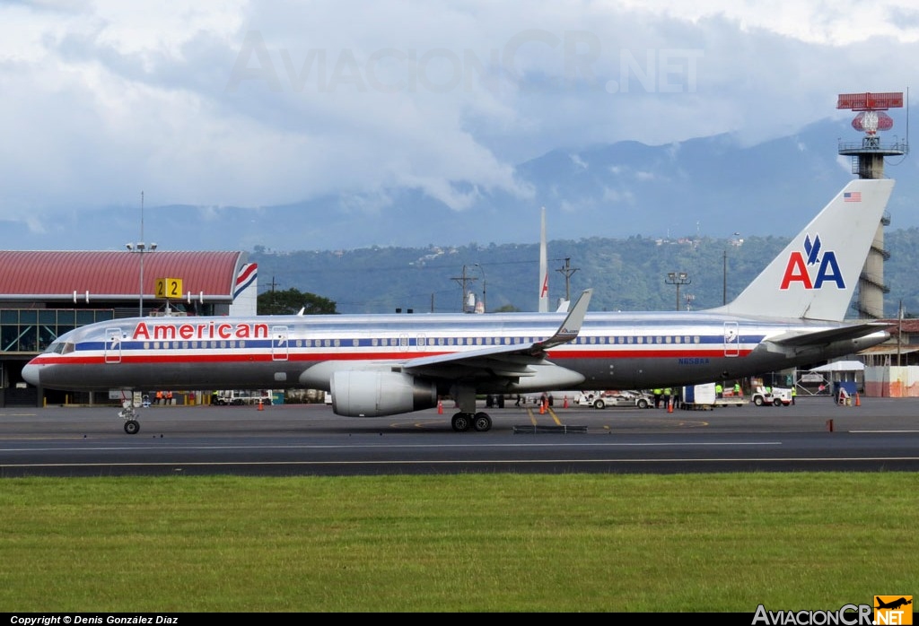 N658AA - Boeing 757-223 - American Airlines