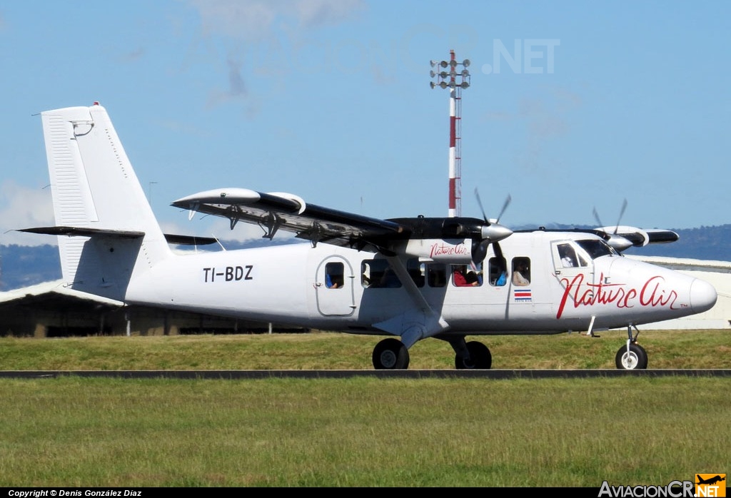 TI-BDZ - De Havilland Canada DHC-6-300 Twin Otter/VistaLiner - Nature Air