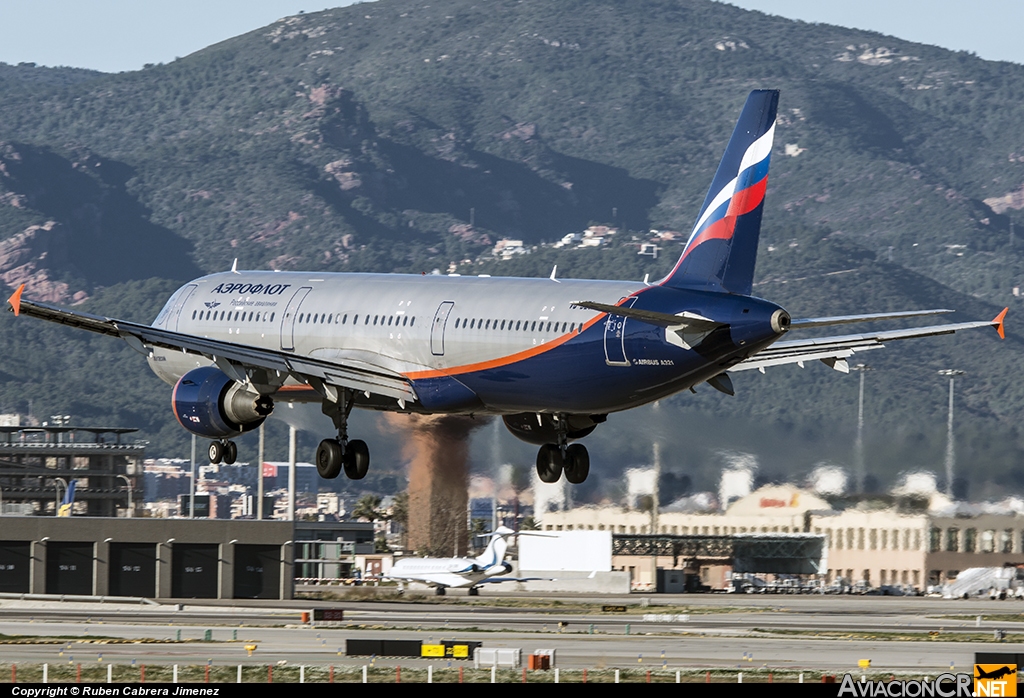 VQ-BEG - Airbus A321-211 - Aeroflot