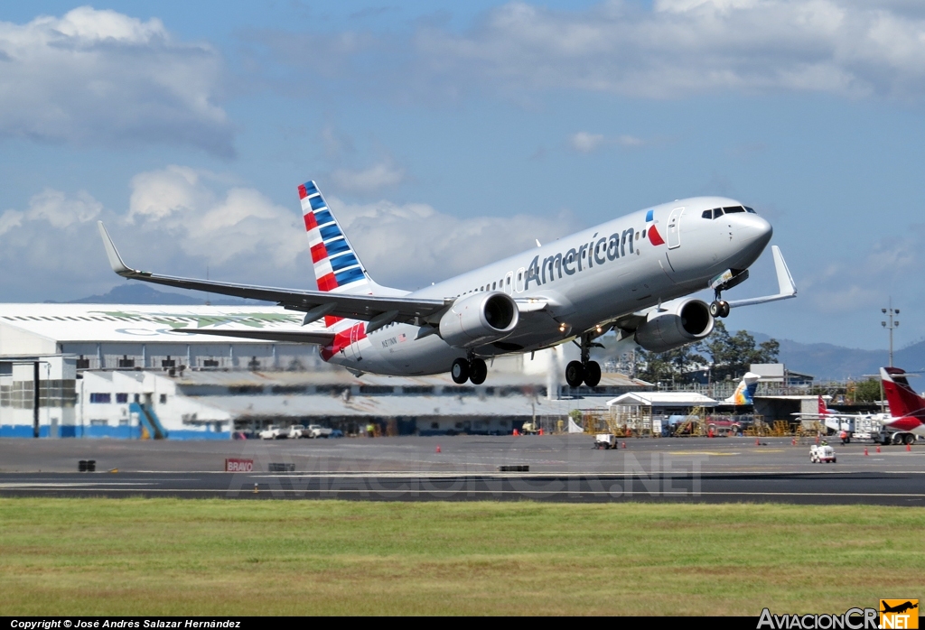 N811NN - Boeing 737-823 - American Airlines
