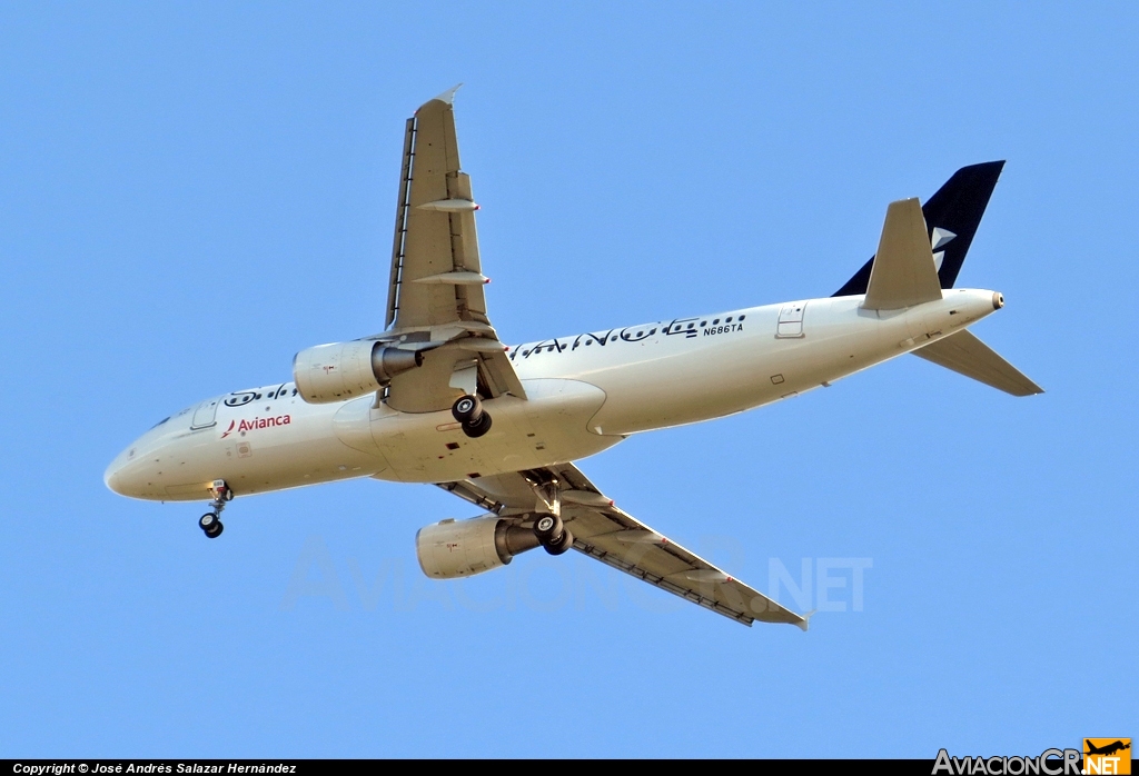 N686TA - Airbus A320-214 - Avianca