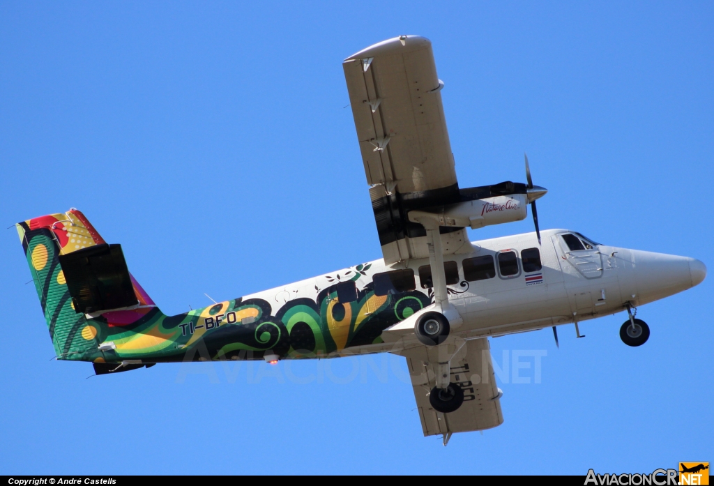 TI-BFO - De Havilland Canada DHC-6-300 Twin Otter/VistaLiner - Nature Air