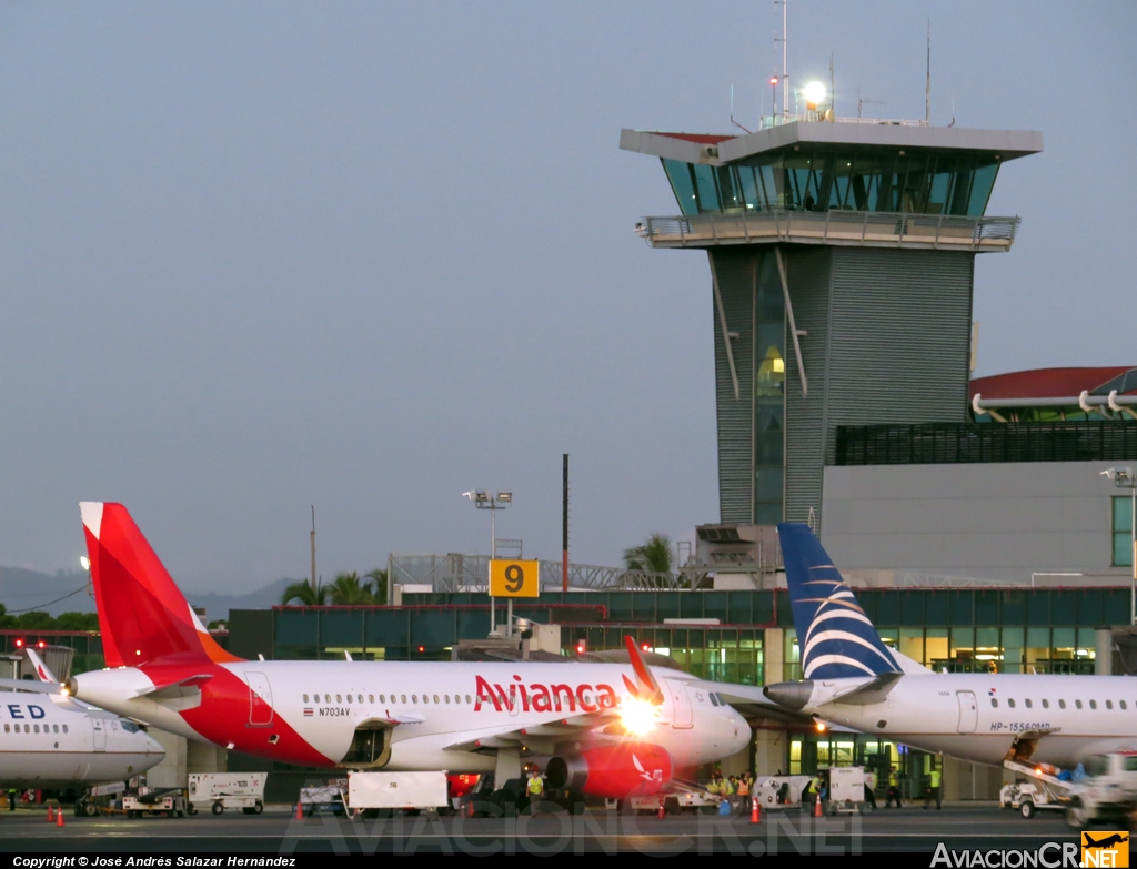 MROC - Aeropuerto - Rampa