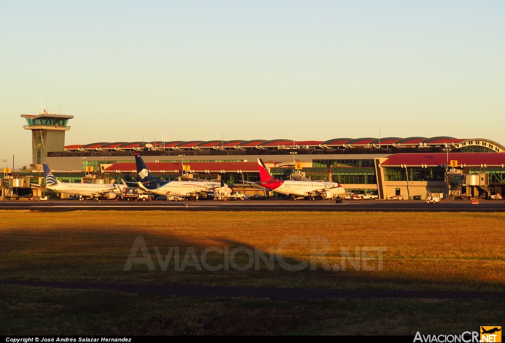 MROC - Aeropuerto - Rampa