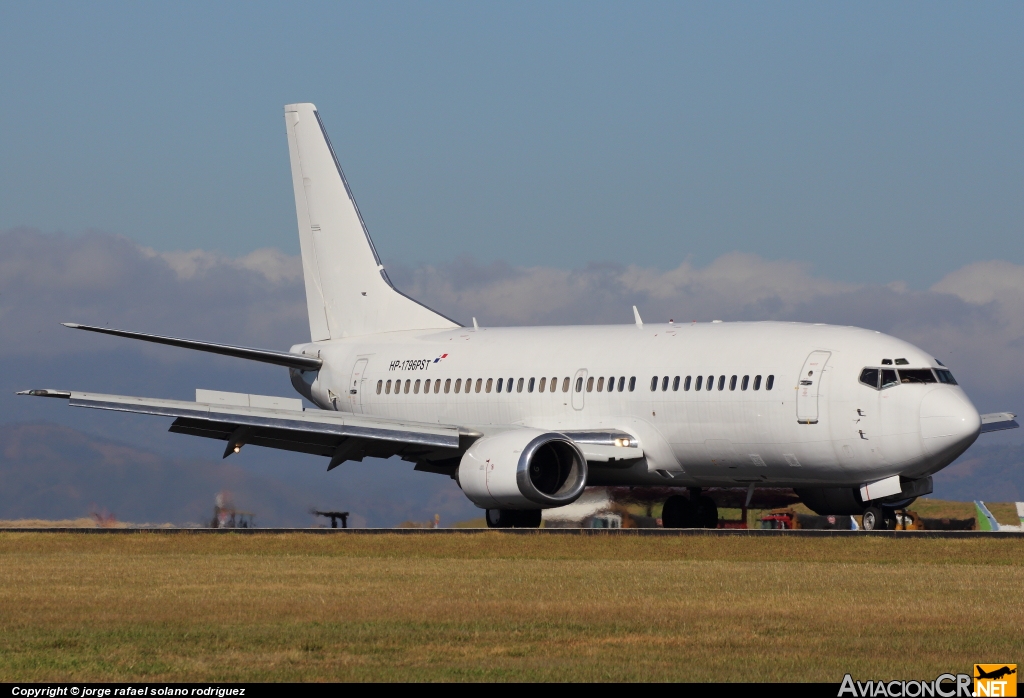 HP-1796PST - Boeing 737-3B3 - Air Panama