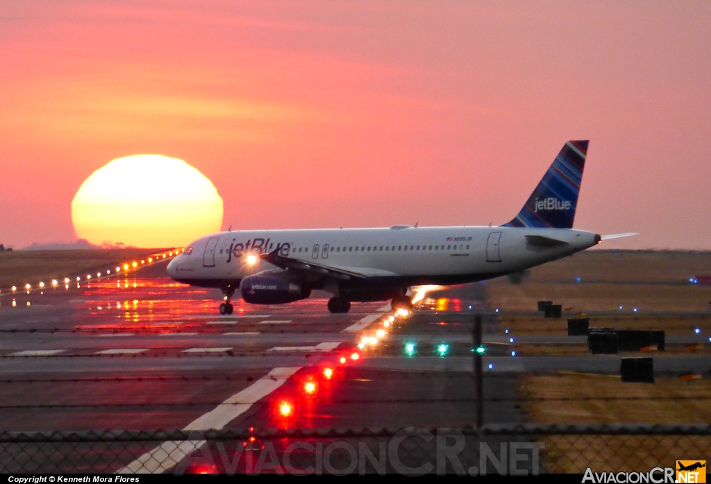 N598JB - Airbus A320-232 - Jet Blue