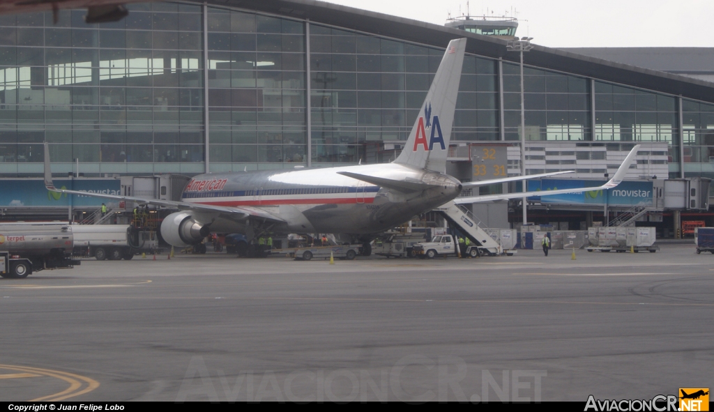 N342AN - Boeing 767-323/ER - American Airlines