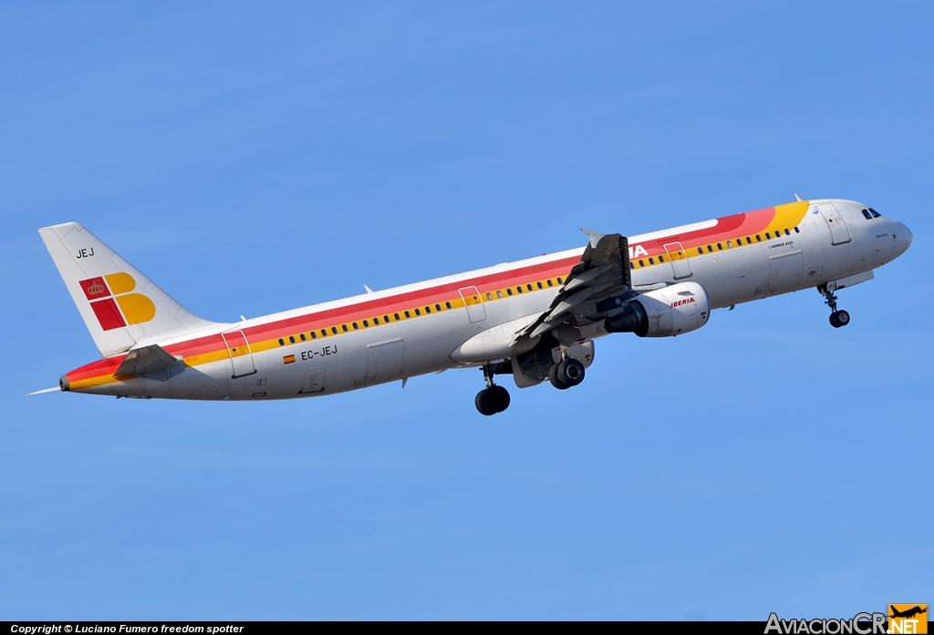 EC-JEJ - Airbus A321-211 - Iberia