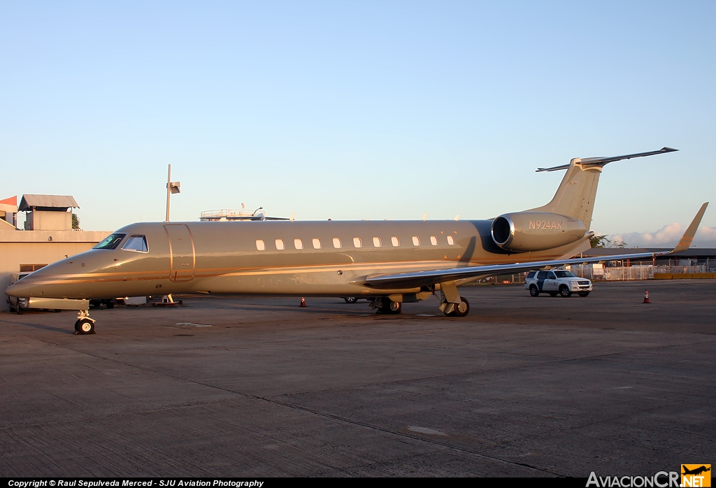 N924AK - Embraer EMB-135BJ Legacy 600 - Privado