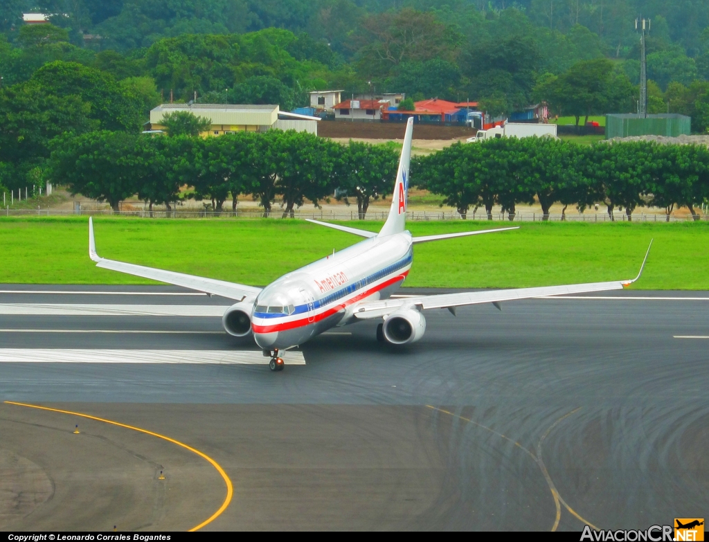 N812NN - Boeing 737-823 - American Airlines