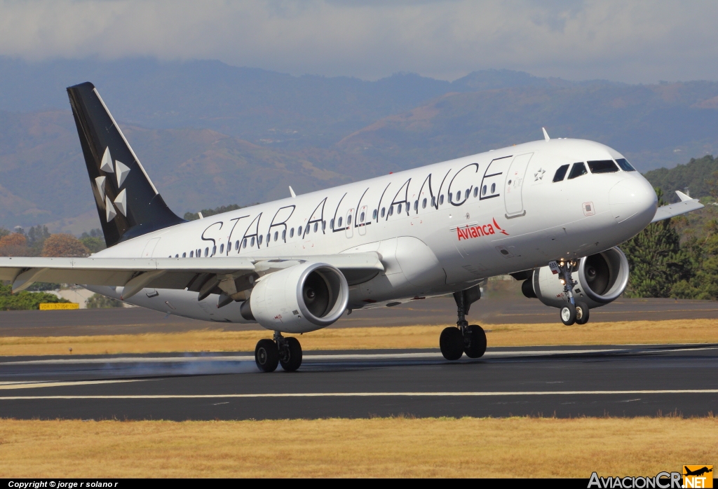 N689TA - Airbus A320-214 - Avianca