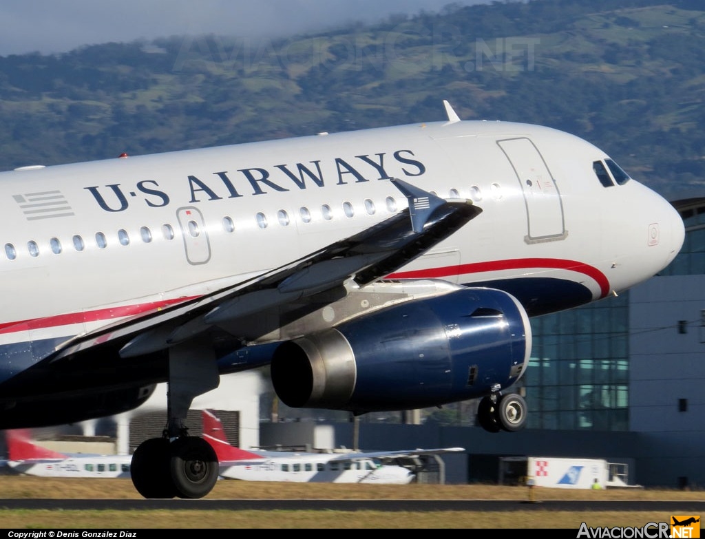 N805AW - Airbus A319-132 - US Airways