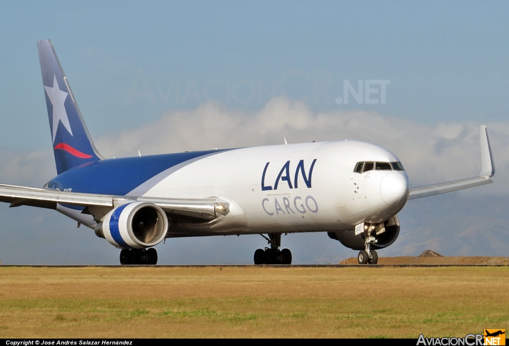 CC-CZZ - Boeing 767-316F(ER) - LAN Cargo