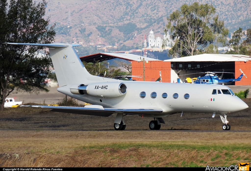 XA-AHC - Grumman American G-1159 Gulfstream II - Privado