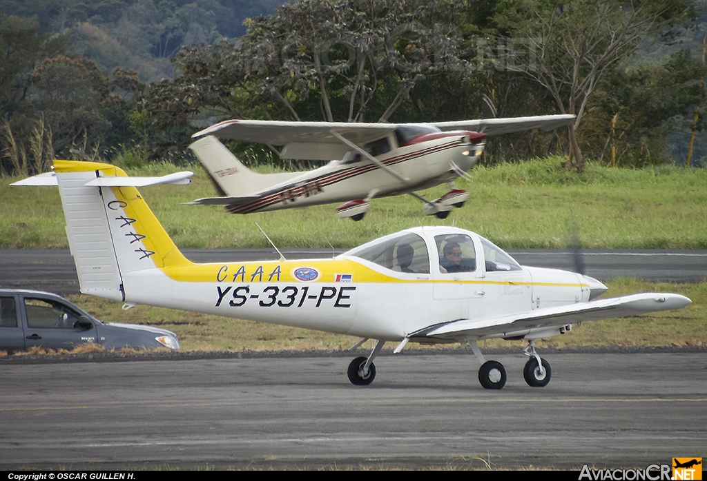 YS-331-PE - Piper PA-38-112 Tomahawk - CAAA - Escuela de Aviación