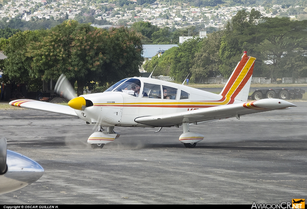 YS-270-PE - Piper PA-28-180 Cherokee E - Privado