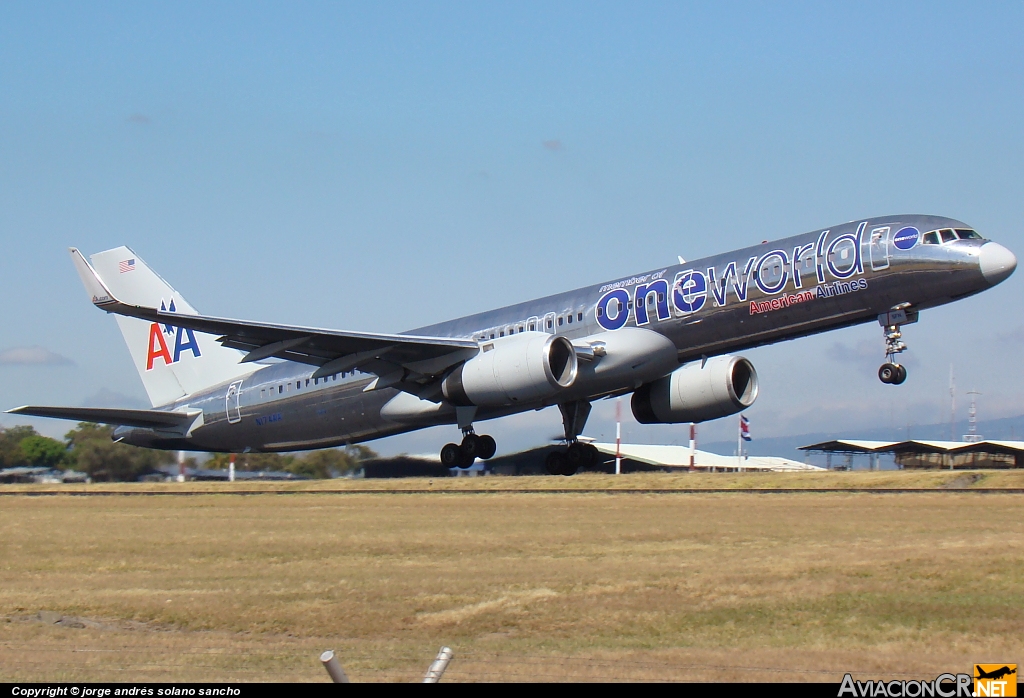 N174AA - Boeing 757-223 - American Airlines