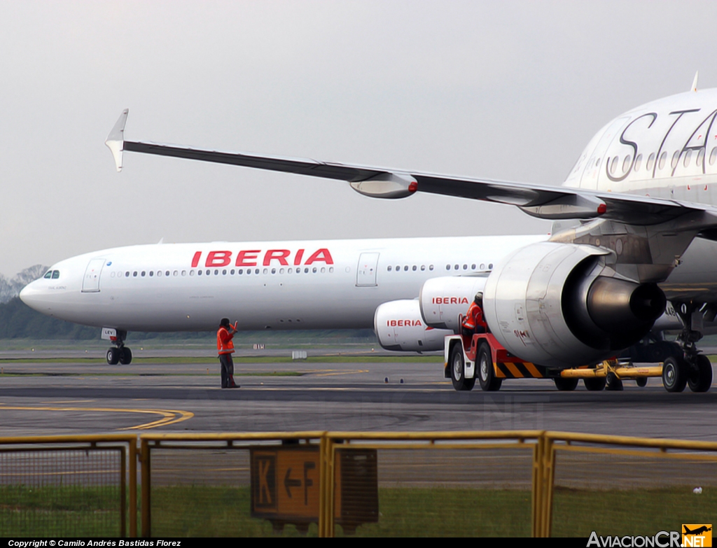 EC-LEV - Airbus A340-642 - Iberia