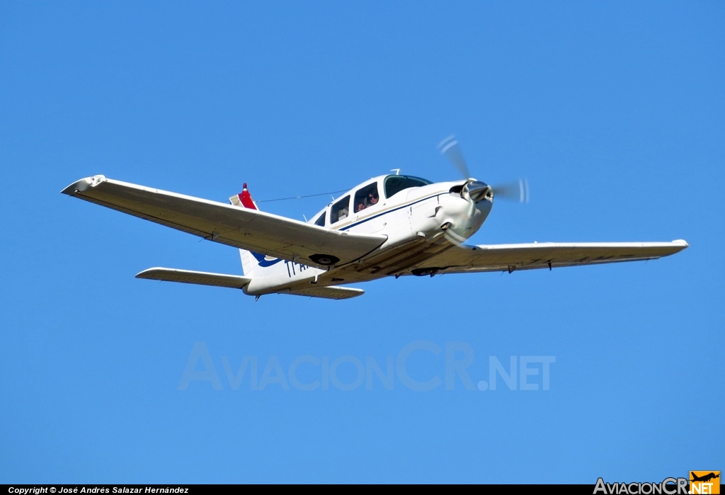 TI-AMZ - Piper PA-28R-200 Arrow - Privado