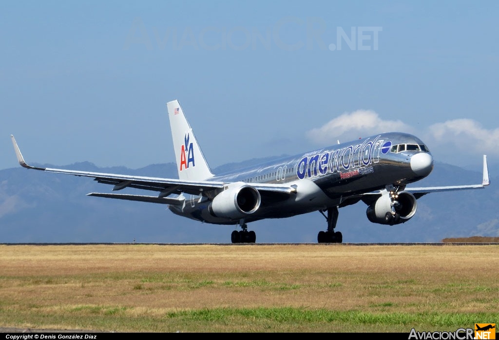 N174AA - Boeing 757-223 - American Airlines