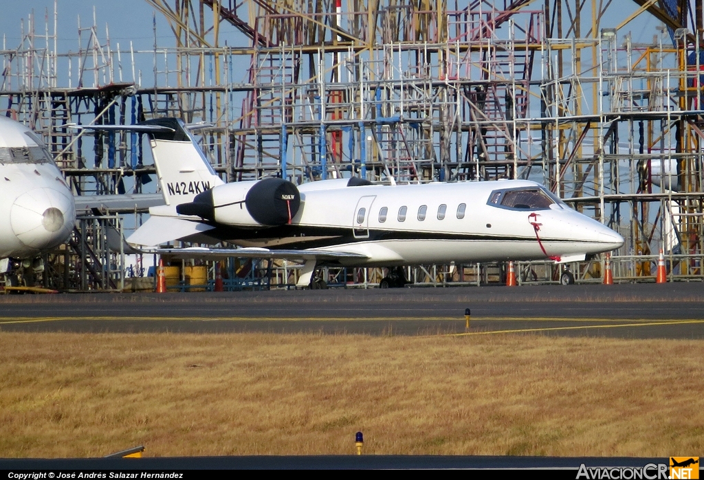 N424KW - Learjet 60 - Privado