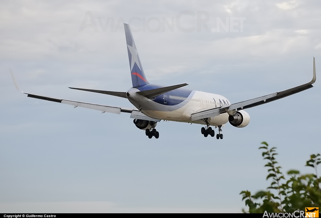 CC-CZW - Boeing 767-316/ER - LAN Airlines