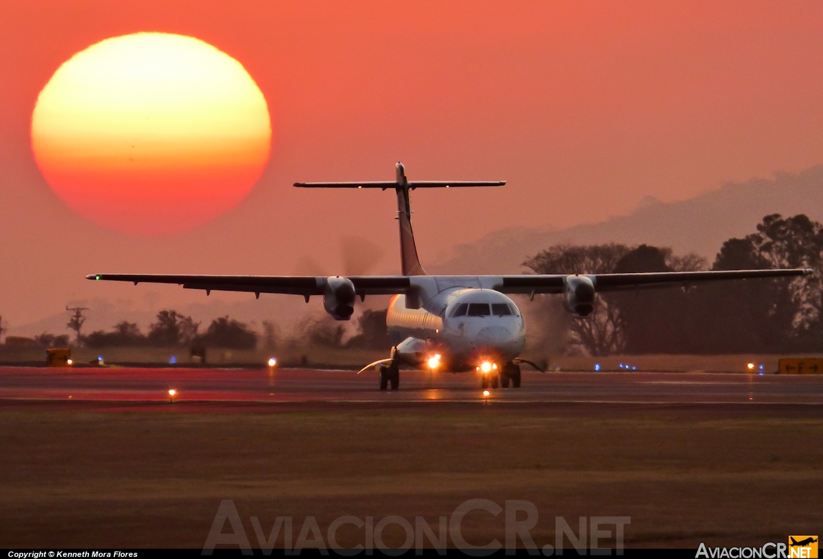 TG-TRB - ATR 42-300 - TACA Regional