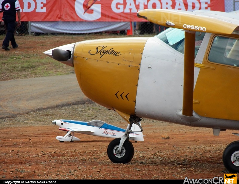 TI-AJC - Cessna 182J Skylane - Privado
