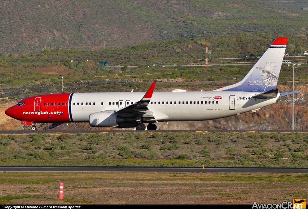 LN-DYH - Boeing 737-8JP - Norwegian Air Shuttle