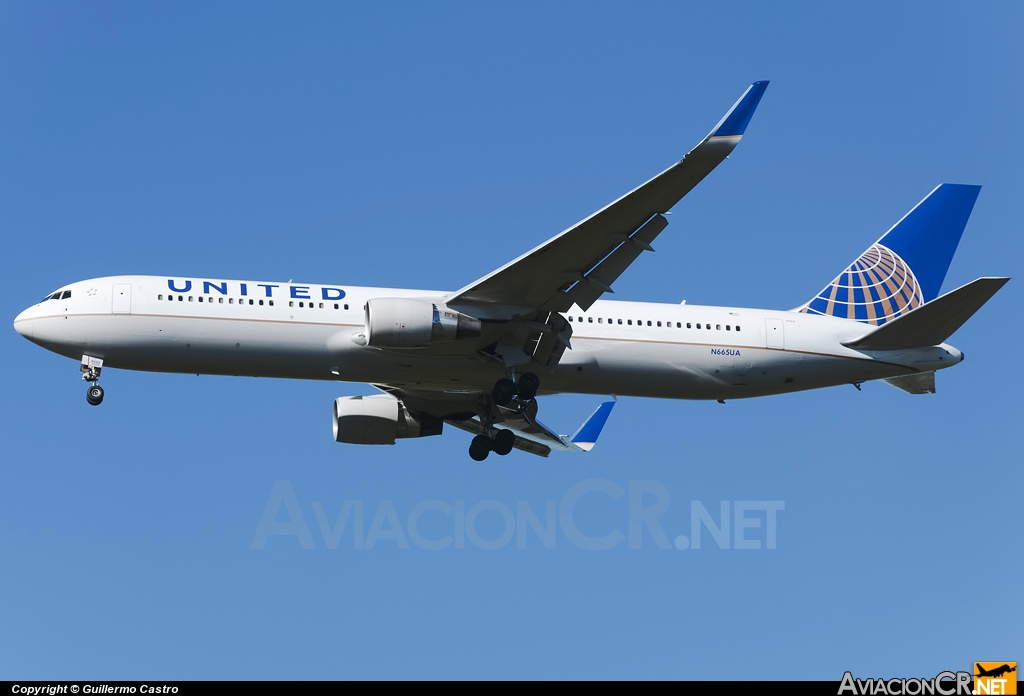 N665UA - Boeing 767-322/ER - United Airlines