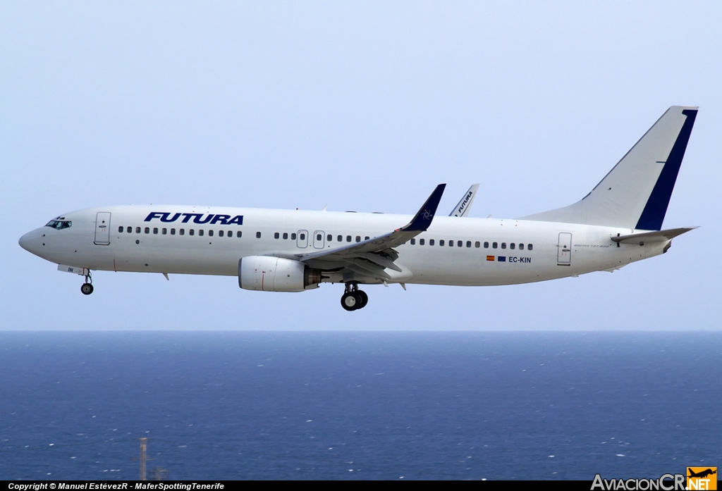 EC-KIN - Boeing 737-86N - FUTURA Internacional Airways