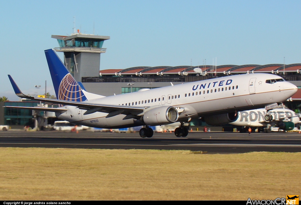 N79521 - Boeing 737-824 - United Airlines