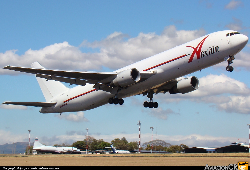 N219CY - Boeing 767-383/ER(BDSF) - ABX Air