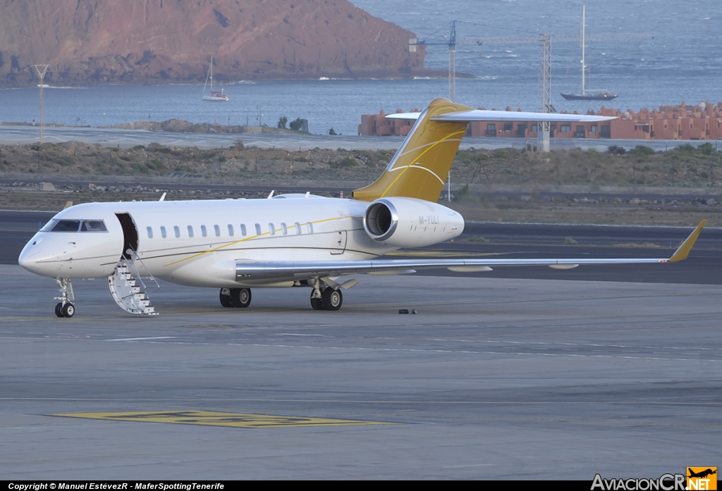 M-YULI - Bombardier BD-700-1A10 Global Express - privado