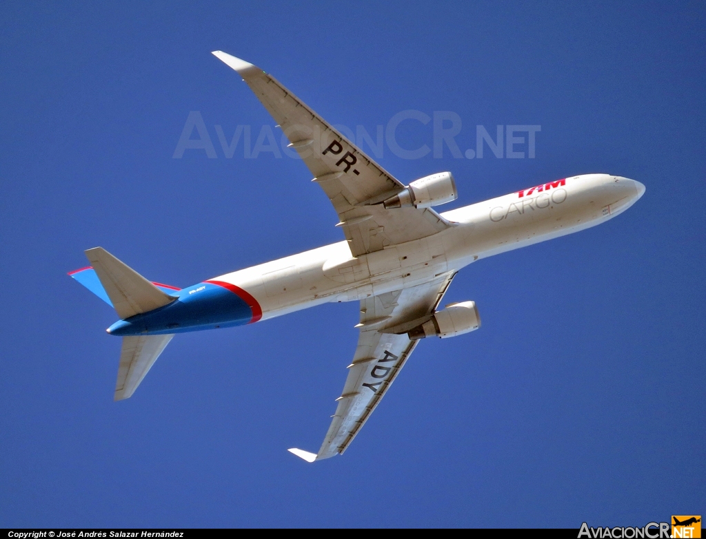 PR-ADY - Boeing 767-316F/ER - TAM CARGO