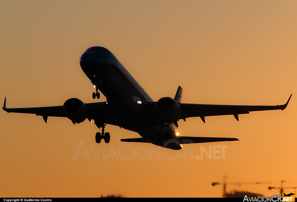LV-CIE - Embraer 190-100IGW - Austral Líneas Aéreas
