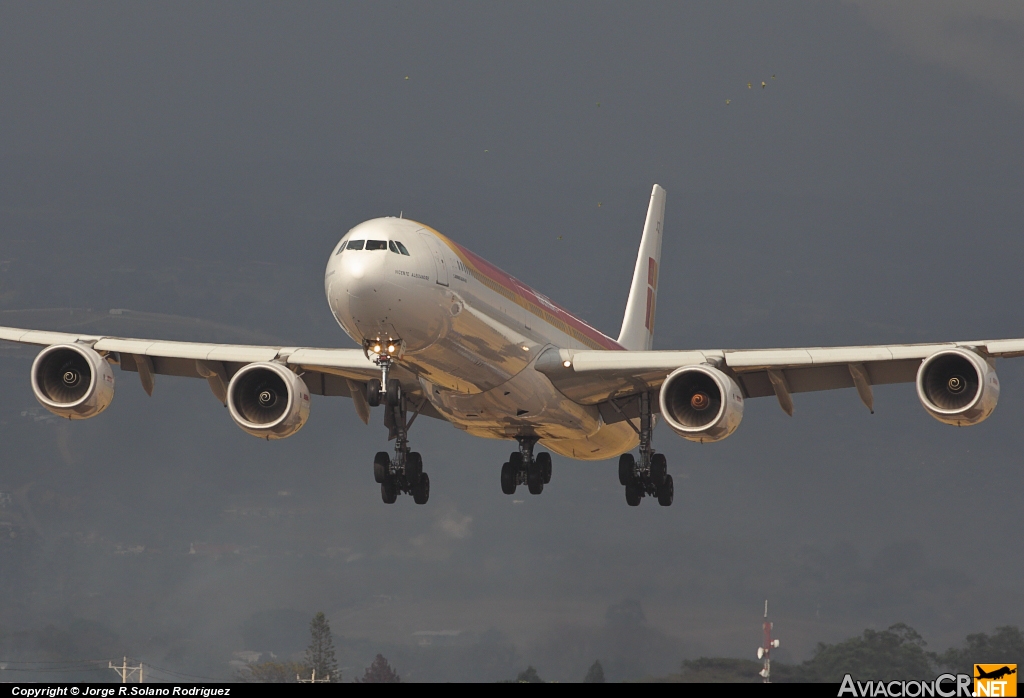 EC-JCZ - Airbus A340-642 - Iberia