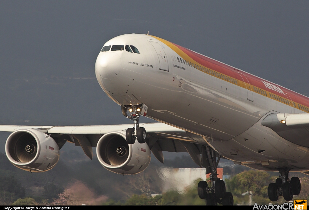 EC-JCZ - Airbus A340-642 - Iberia