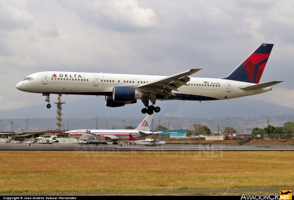 N6708D - Boeing 757-232 - Delta Airlines