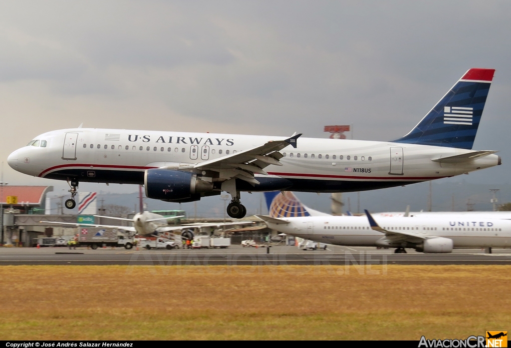 N118US - Airbus A320-214 - US Airways