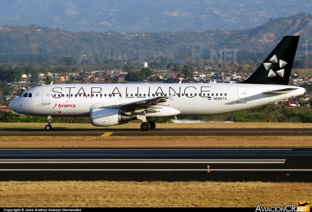 N686TA - Airbus A320-214 - Avianca