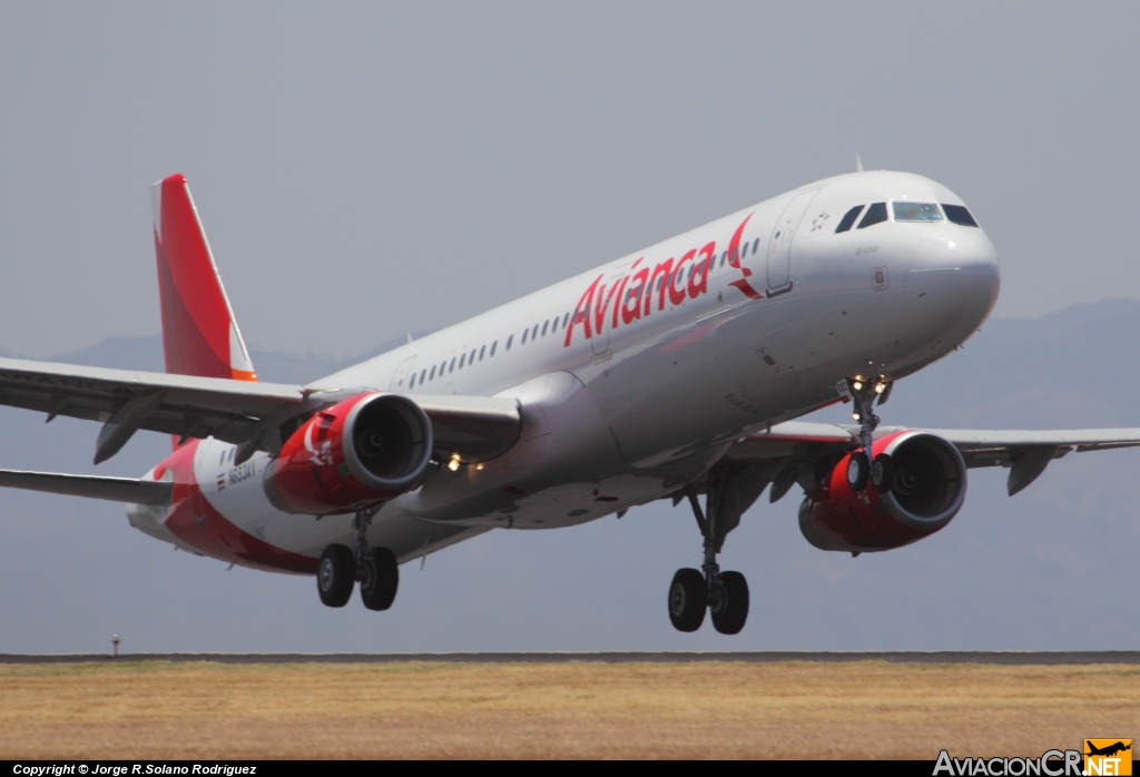 N693AV - Airbus A321-231 - Avianca