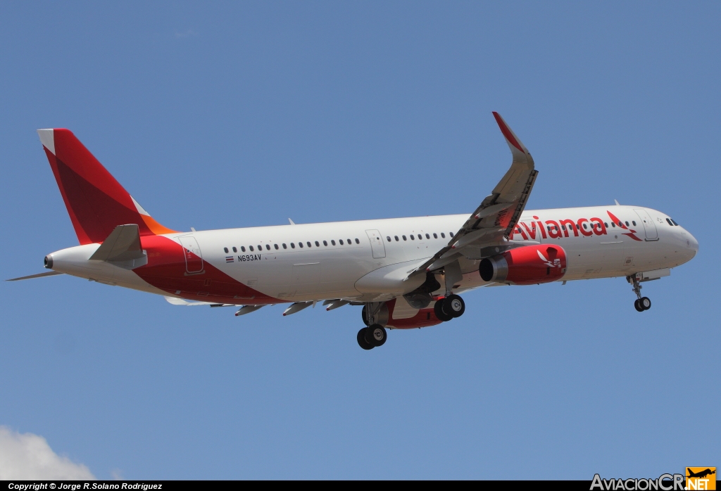 N693AV - Airbus A321-231 - Avianca