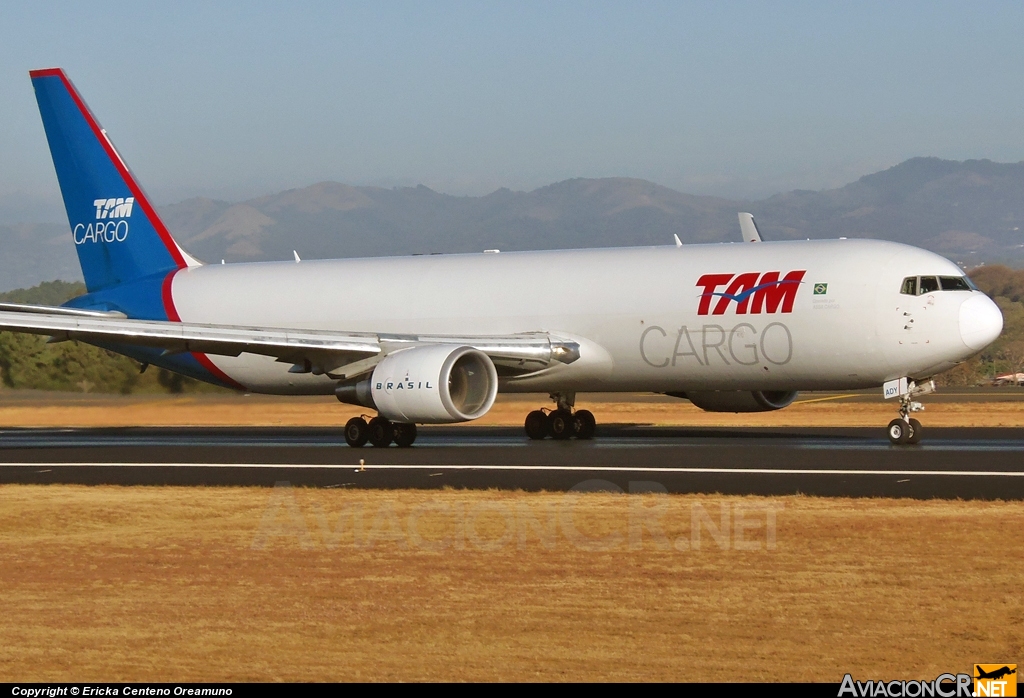 PR-ADY - Boeing 767-316F/ER - TAM CARGO