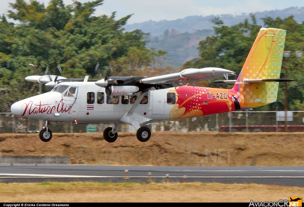 TI-AZD - De Havilland Canada DHC-6-300 Twin Otter - Nature Air