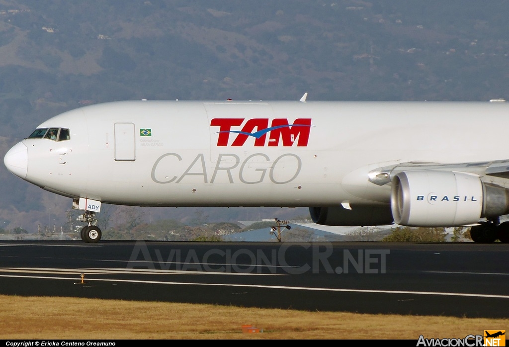 PR-ADY - Boeing 767-316F/ER - TAM CARGO