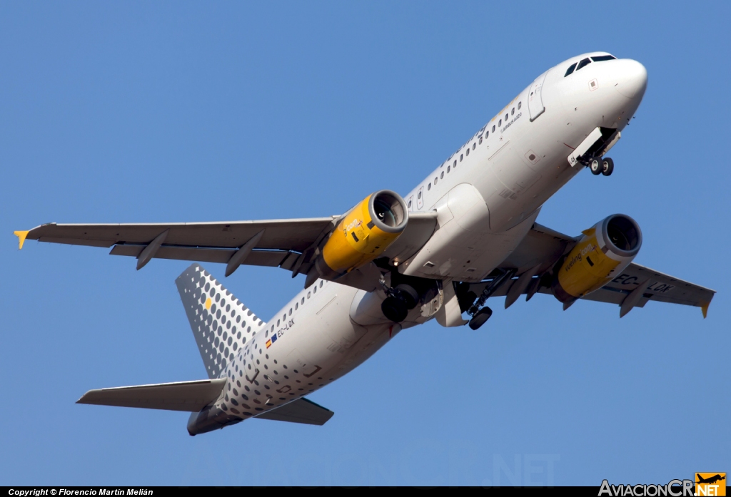 EC-LQK - Airbus A320-232 - Vueling