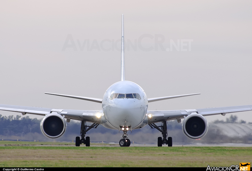 C-GHOZ - Boeing 767-375/ER - Air Canada